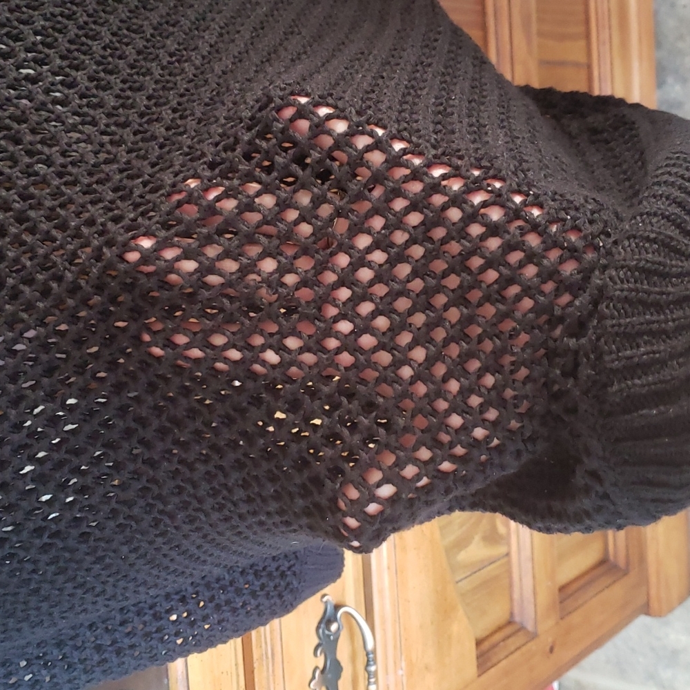 Bench Crop batwing loose knit shirt - Picture 4 of 4